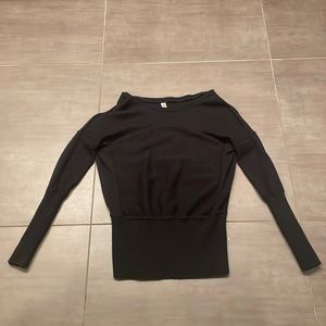 Black Lululemon sweater